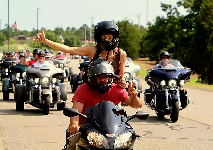 CapeHomepage's tweet photo. #CapeCod is loading up with motorcycle riders who will participate in Big Nick's Ride for the Fallen tomorrow morning. 🏍⭐️❤️🇺🇲 #BigNick #RepX @X4Barnstable5th https://t.co/utgU5bZ5a3