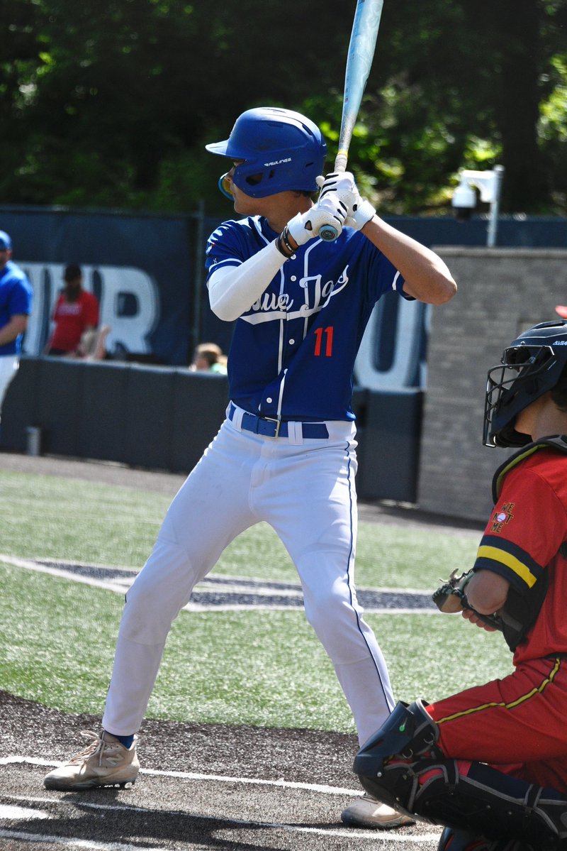 OntarioBlueJays's tweet image. OBJ 15U is locked in and ready to punch their ticket to the quarterfinals at the Pastime 15U National Championships in Nashville! 🏆 First pitch at 2:45 PM - they are rolling in hot with a perfect 4-0 record 💪
#OBJFam