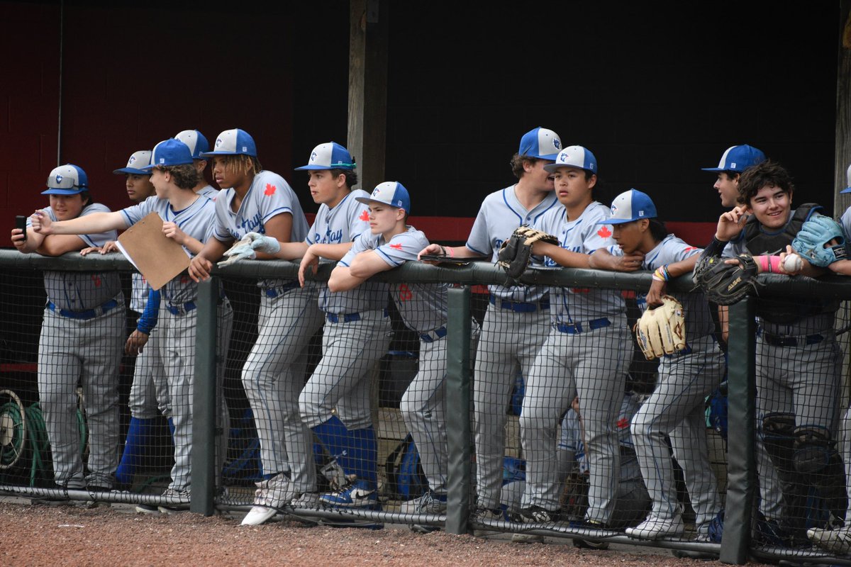 OntarioBlueJays's tweet image. OBJ 15U is locked in and ready to punch their ticket to the quarterfinals at the Pastime 15U National Championships in Nashville! 🏆 First pitch at 2:45 PM - they are rolling in hot with a perfect 4-0 record 💪
#OBJFam