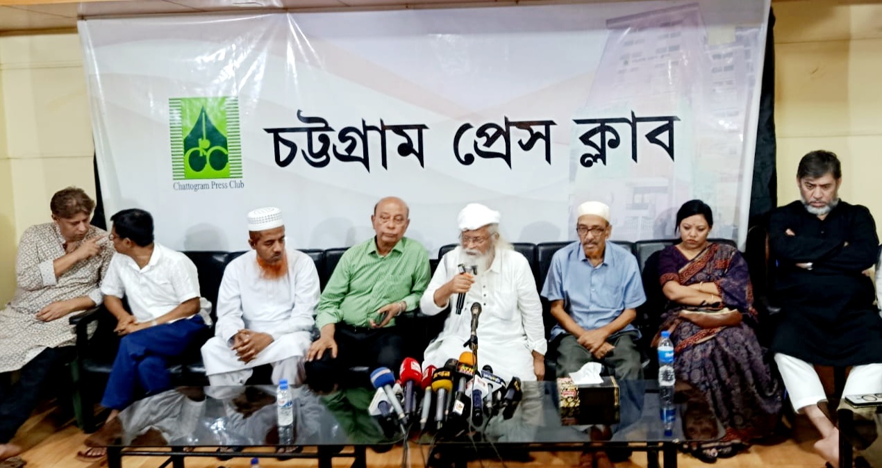 সব ধরনের ফ্যাসিবাদ মোকাবিলায় সাংবাদিকদের ভূমিকা রাখার আহ্বান ফরহাদ মজহারের