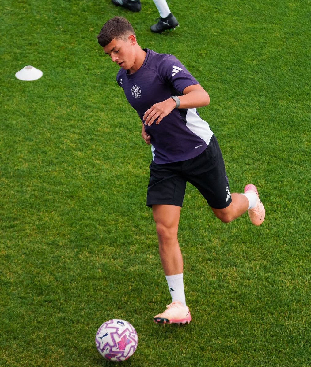mufcacademyy's tweet image. Understand Shea Lacey uninvolved with the United today due to another injury which he picked up in training.

Extent of injury unknown but club could hoping he will make the USA tour. Had many injuries since academy level but highly regarded by United &amp;amp; fans as one with potential