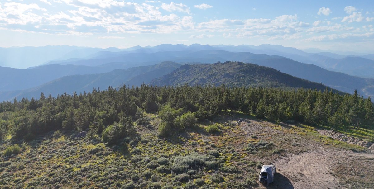 ogre_codes's tweet image. This is not AI.
Gonna drop some drone footage from our Cybertruck Washington BDR series on Monday. Some great stuff.