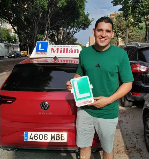Millan_AE's tweet photo. ¡¡ ENHORABUENAA ALFREDO, IZAN Y PABLOO !! AHORA A DUSFRUTARLO ESTE VERANOO.
🍀👏🏼👏🏼👏🏼🍀 https://t.co/Xkfs2dtB0w