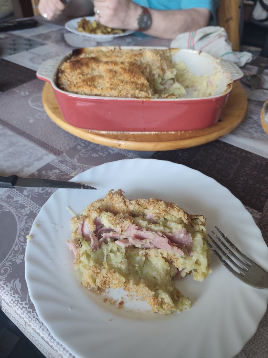 nittronic's tweet image. Flan de courgettes.

Par moi-même et pour tout le monde ! Miam-miam.😋😋😋