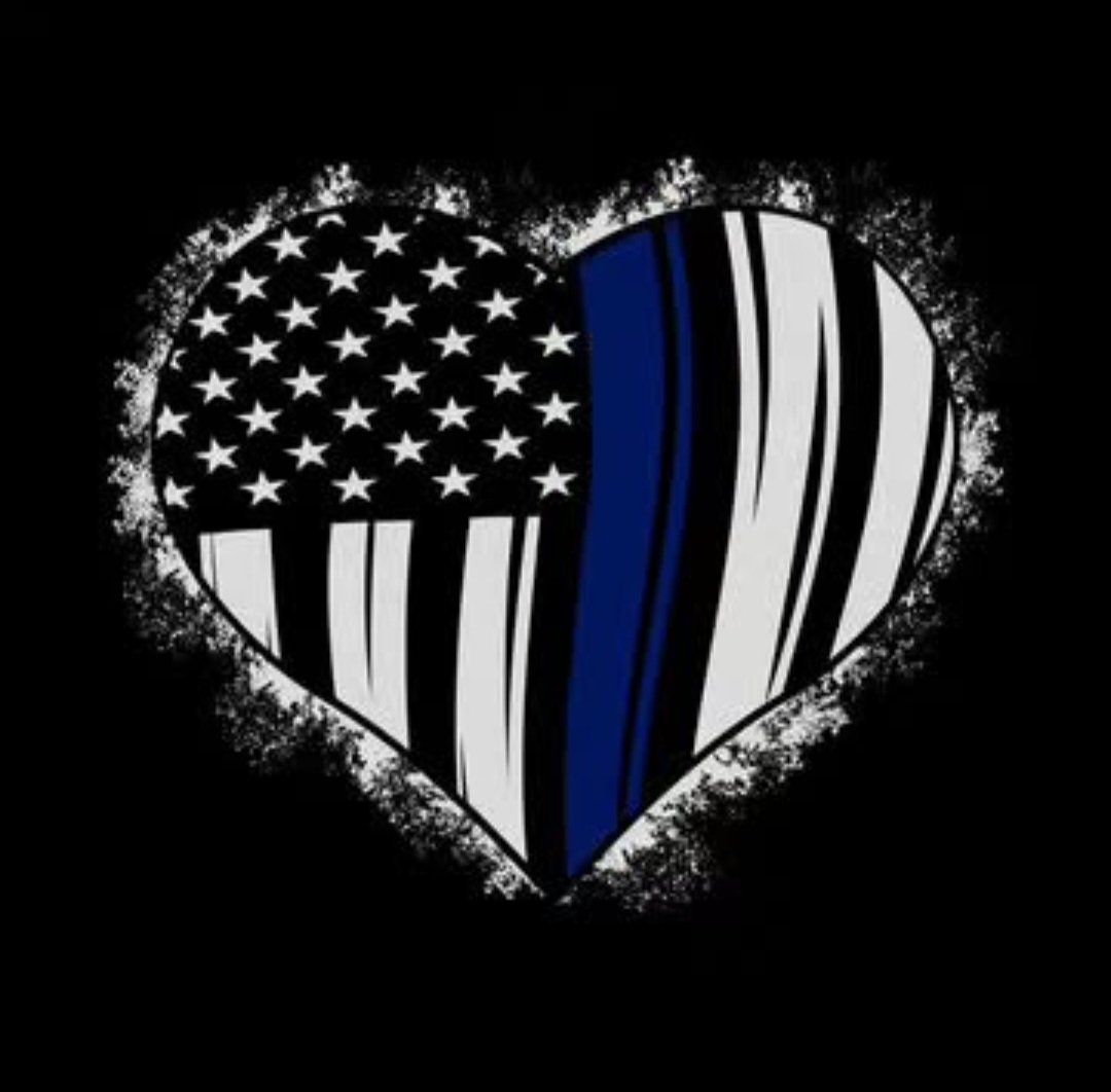 Hello &amp; Happy Saturday beautiful people! Have a wonderful day and stay safe Blue!! 💙👮‍♀️🚔👮‍♂️🐾💙
