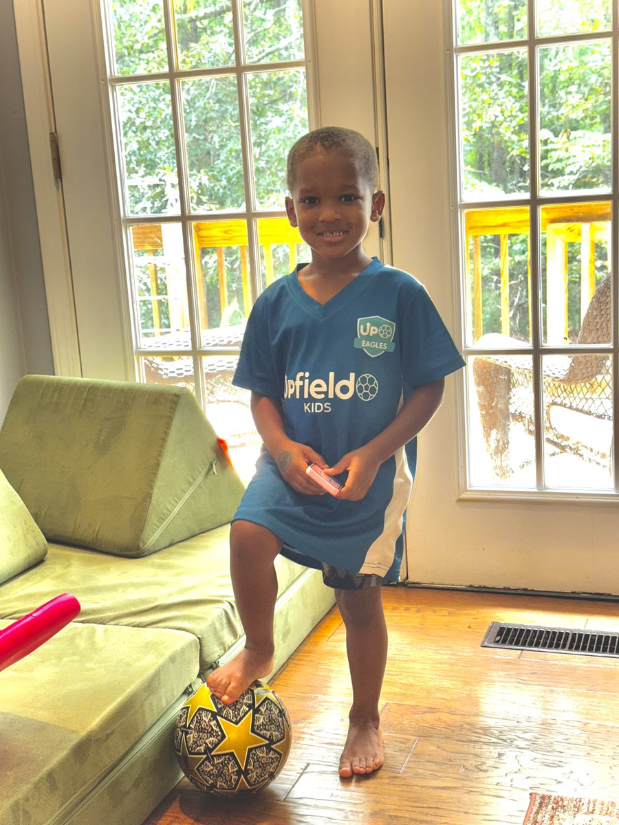 Cru Cru scored his 1st goal @ soccer this morning. I hate I missed it.