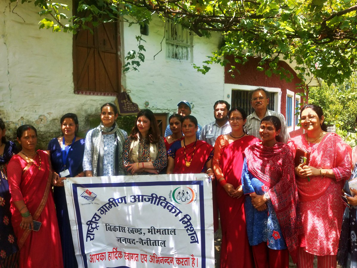 REAPNainital's tweet photo. Today visited Jyoli village in the leadership of CDO Mam and other line depts and surveyed for developing it as potential honey and tourism village। Later visited Mehragaon village for searching it's potential under Virasat project।
@REAPNainital 
@REAPUttarakhand 
@CdoNainital https://t.co/CNyq4yFFMc