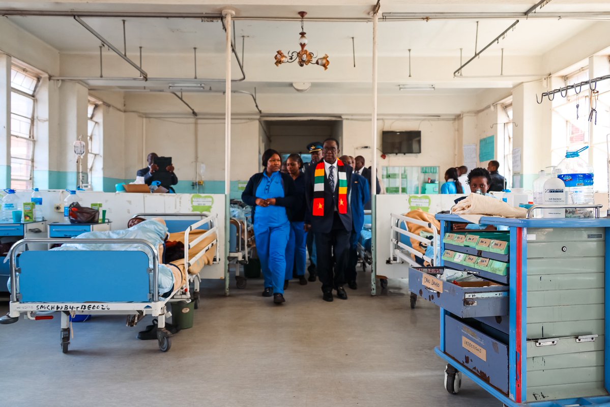 PSAFLIVE's tweet image. Zimbabwean President Emmerson Dambudzo Mnangangwa visited Parirenyatwa and Sally Mugabe Hospitals, as well as the NatPharm warehouse, to gain a clearer understanding of the current state of our public health services.