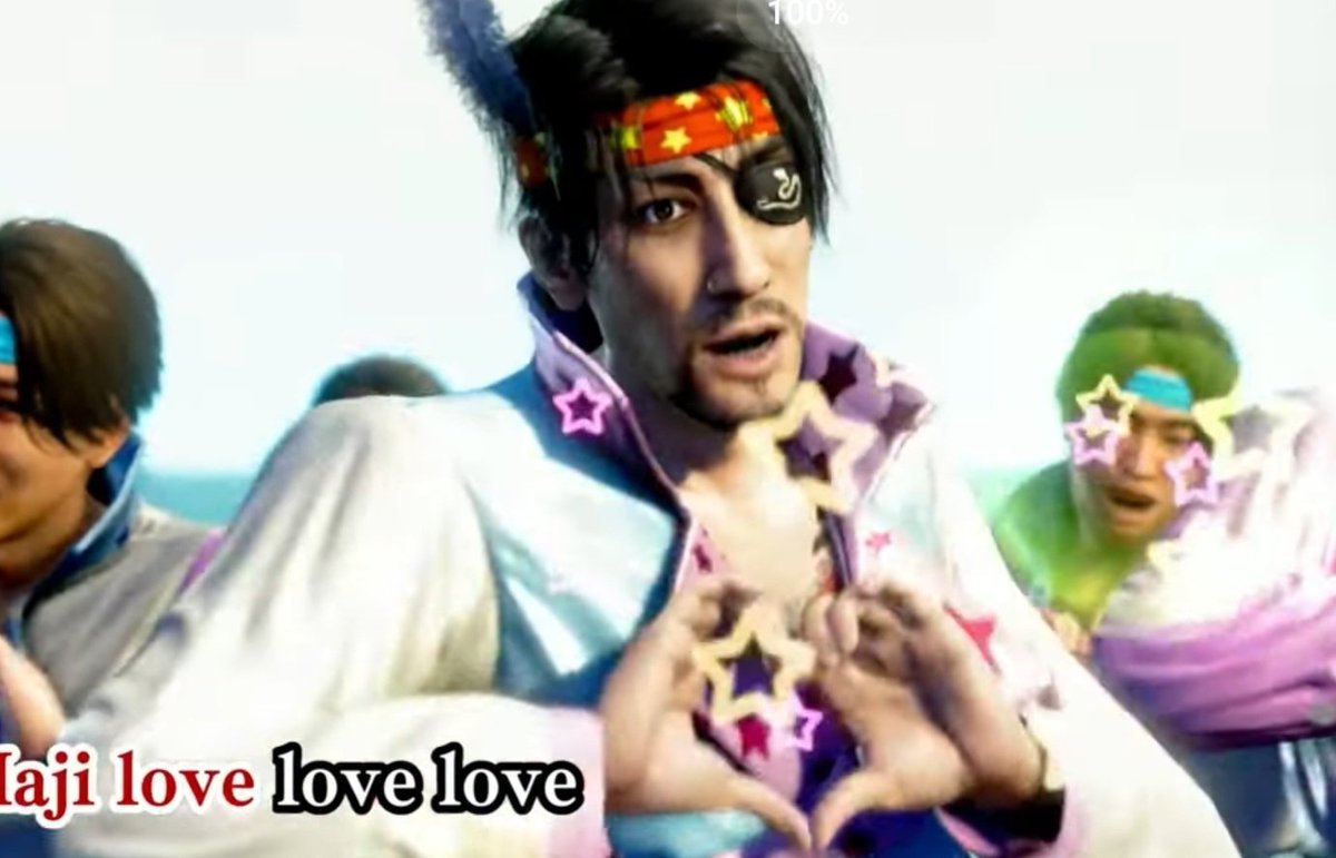 purpbutfreaky's tweet image. Why is she so princess in theese karaoke cinematics man
