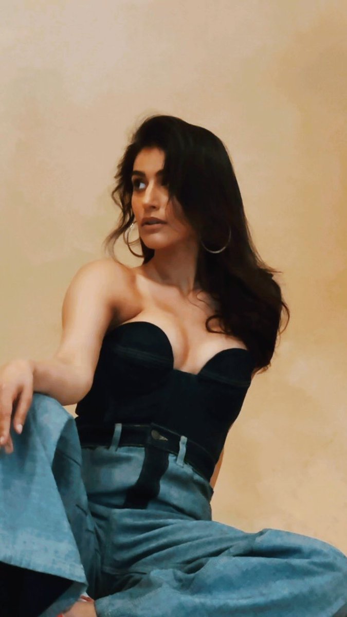 GwPM-wJWkAAOLQD?format=jpg&name=medium