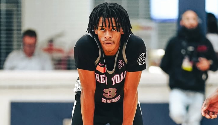 DPiper247's tweet image. 4-star scoring guard Jasiah Jervis has been one of the biggest stock-risers in the 2026 class during this AAU season.
He's become a priority for the #Illini & he'd like to take a visit to Champaign.
"They build great guards."
READ: 247sports.com/college/illino…