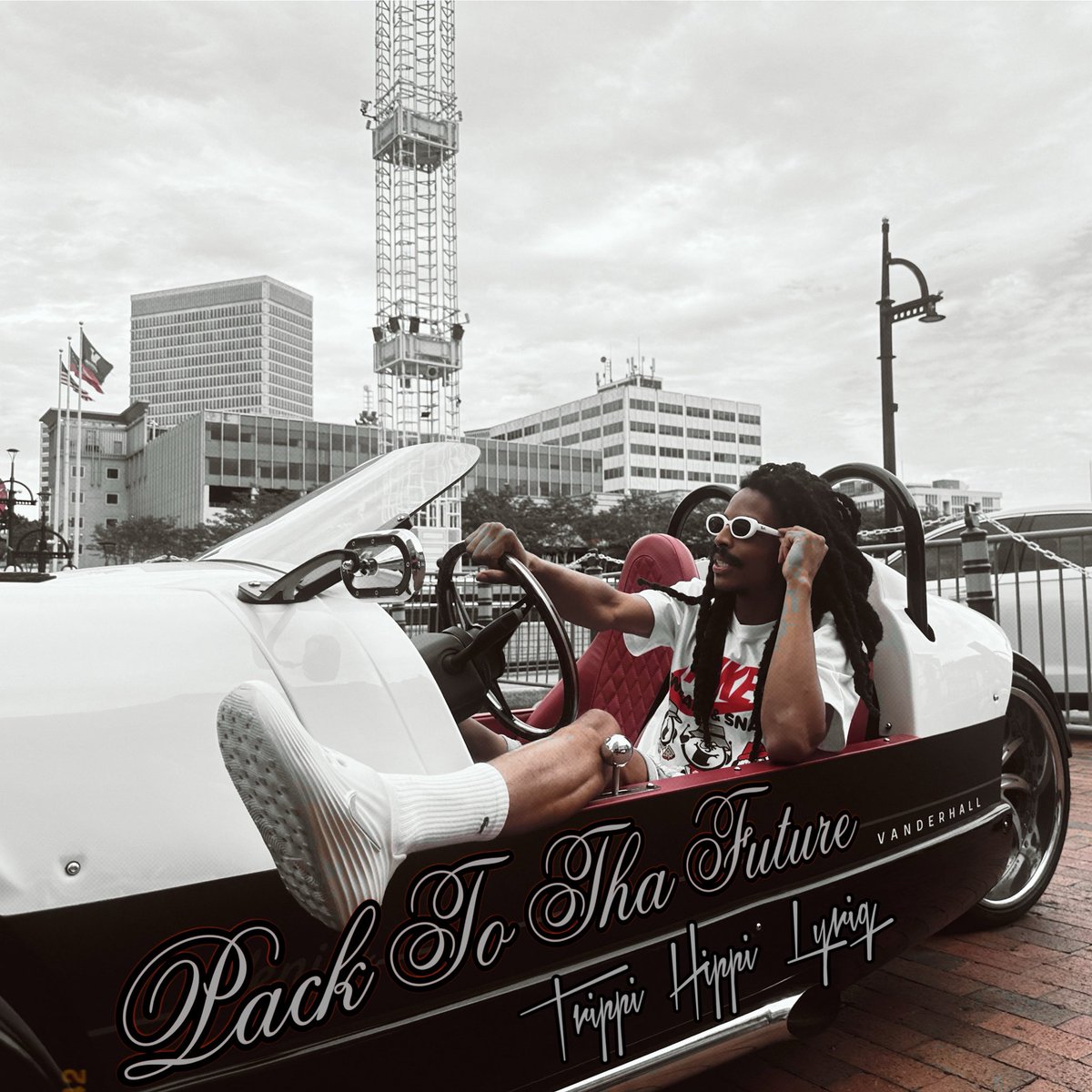 Hippilyriq's tweet photo. “PACK TO THA FUTURE” OUT NOW! CLICK THE LINK AND STREAM 😎 (AVAILABLE ON ALL PLATFORMS )👀 #Hippiwurld https://t.co/hn7k62GpeA https://t.co/mGySrHemia