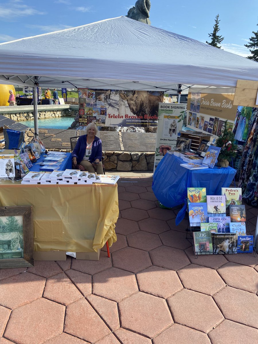 JenaNBenton's tweet image. If you’re in Fairbanks, AK today celebrating Golden days, come and see us! We have books! We’re in the Golden Heart Plaza by the First Family fountain.