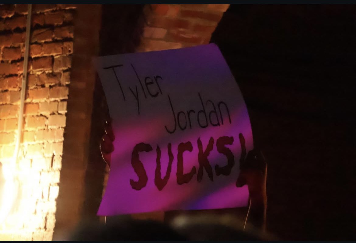 Tylerjordan223's tweet image. The fans of @aiwrestling LOVE me 😃 I am the future!!!!