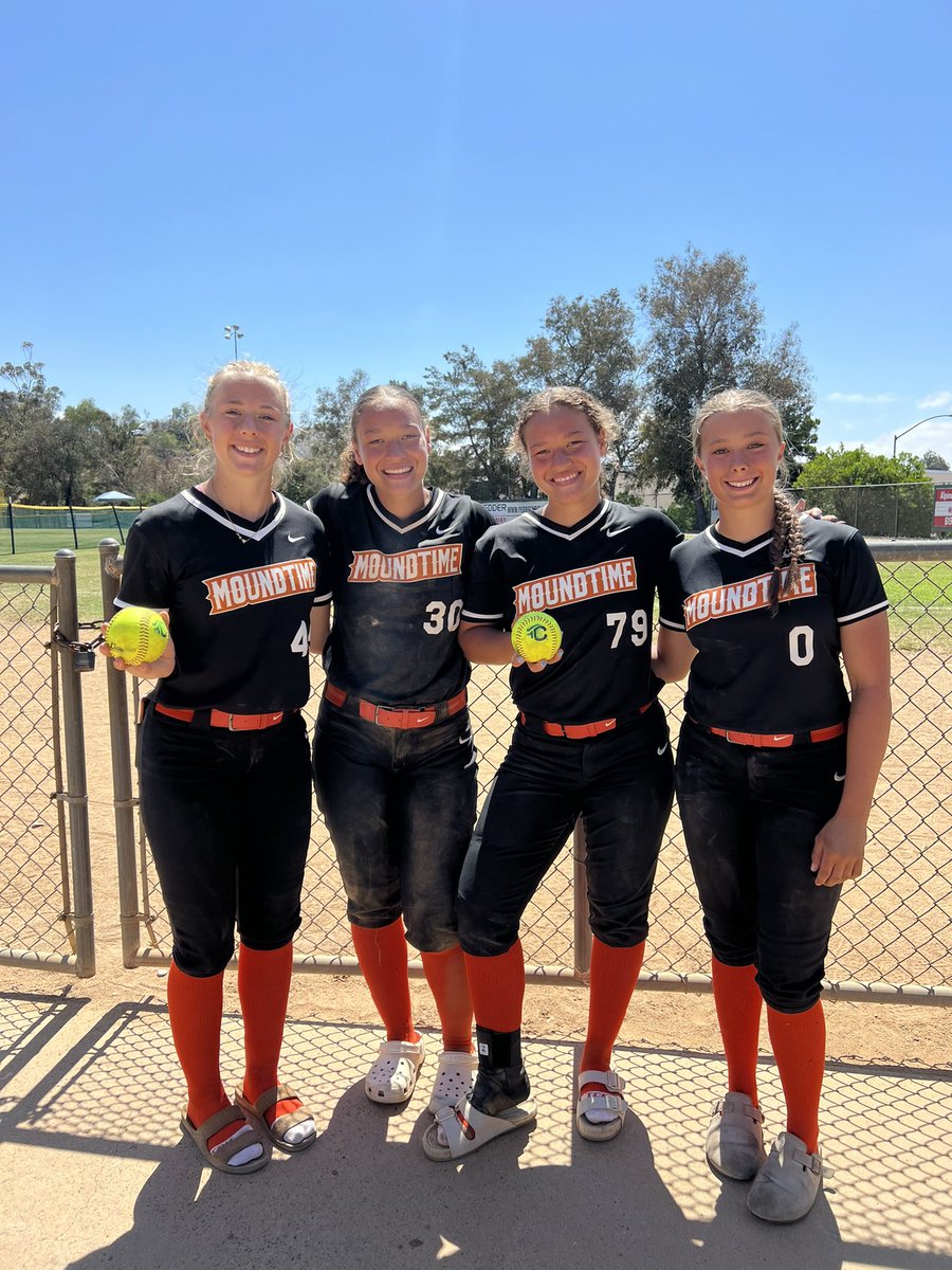 Maleafig_2026's tweet photo. Our team battled through 8 tough games this past week in the TC San Diego World Series overall taking 7th out of 43 teams! 🧡💙

Next up we are coming home and wrapping up the summer with the TC Portland World Series👇 https://t.co/aF28dSmwRc