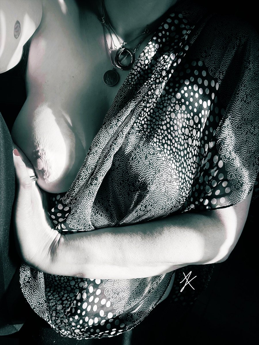 “The man who asks a question is a fool for a minute, the man who does not ask is a fool for life.”      — Confucius
   #myPhoto ⚪️