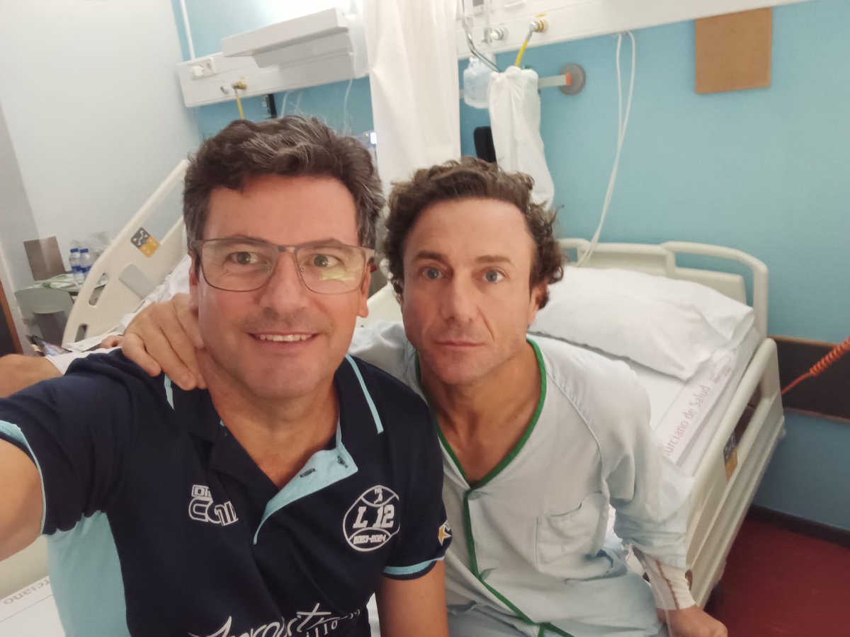 Una visita muy especial en la Clínica de La Virgen de La Arrixaca. Mi José Mora. Amigo, compañero, banderillero y mucho más. Gracias por estar siempre a mi lado.

#temporada2025