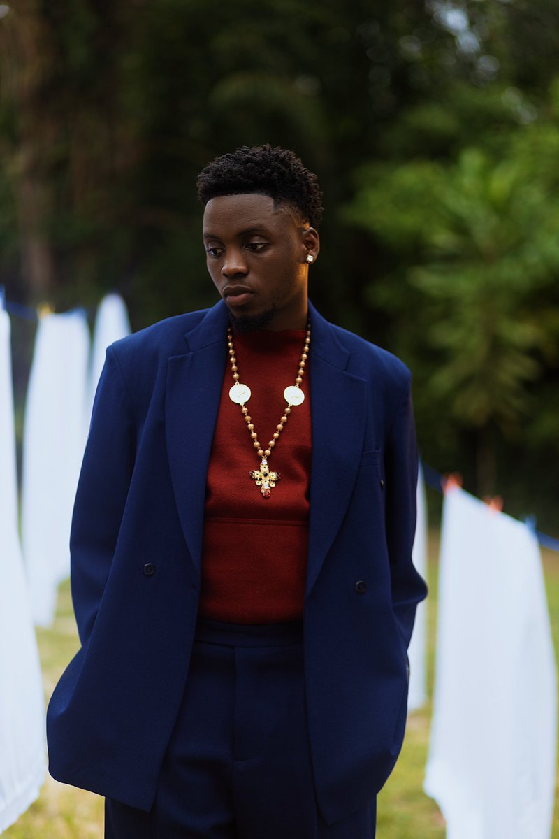 Kunmieofficial's tweet image. THIS IS OUR SONG!❤️‍🩹 
ARIKE REMIX OUT NOW!!! @SympLySimi