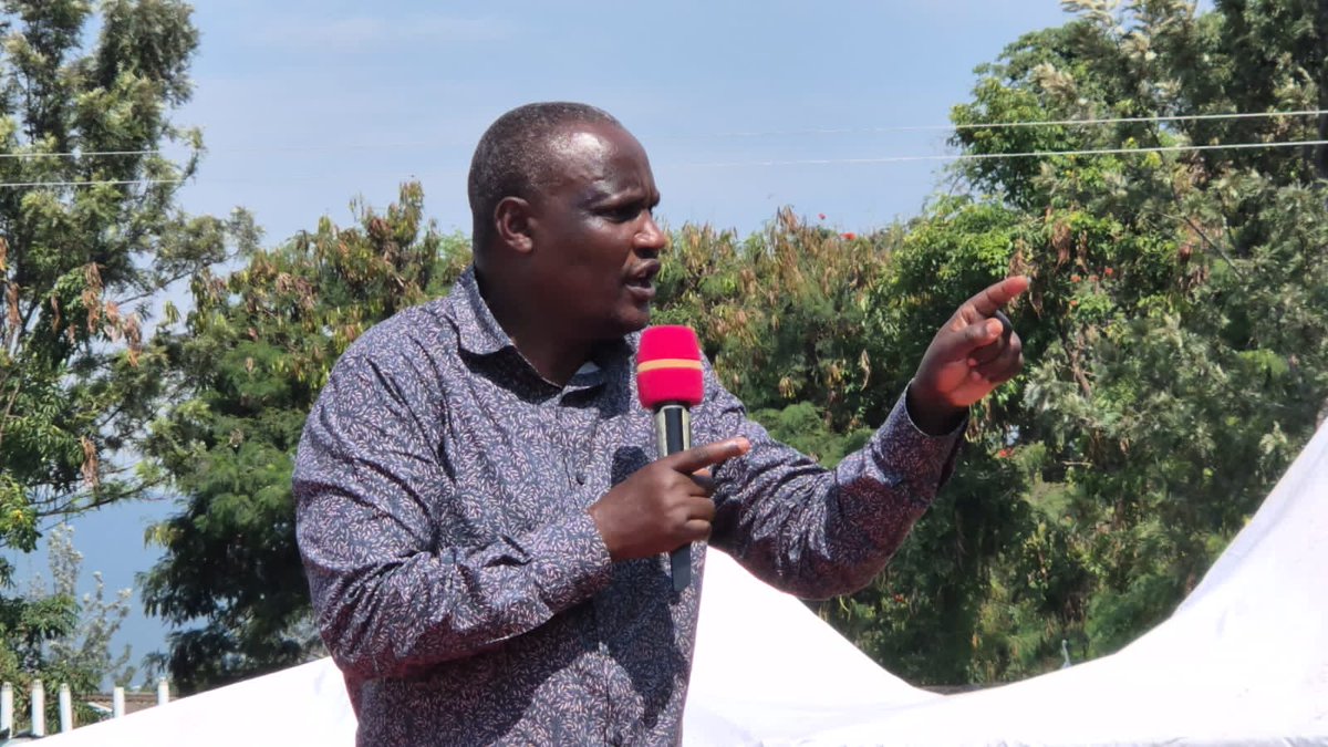 JohnMbadiN's tweet image. Day 2 of H/bay development tour:
√Visited Kibuogi Island in Homabay ahead of Ksh130M valued electricity power plant installation; the first ever.
√Issued Ksh10M from NGCDF Board to Seka Primary in Suba South for facelifting.
√Unveiled a truck to Sindo Gateway Fish Traders.