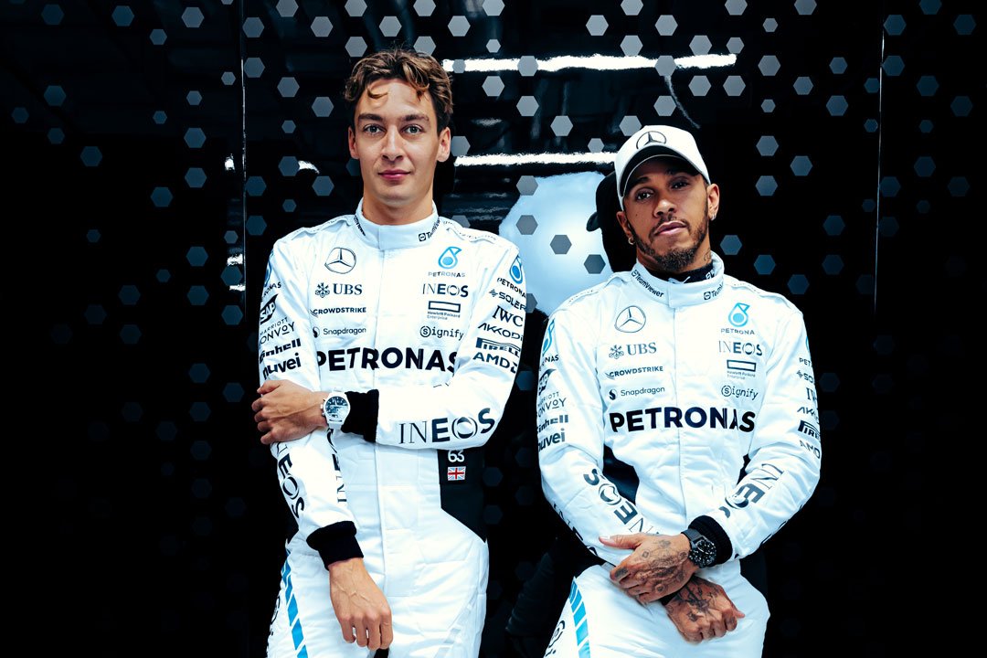MercedesAMGPCF1's tweet image. Our white suits >>>>
Adidas X white suits ?👀