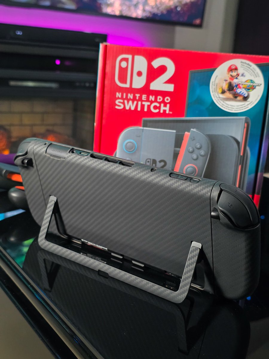 Cam 🎮 (@CamXPetra) tweet media