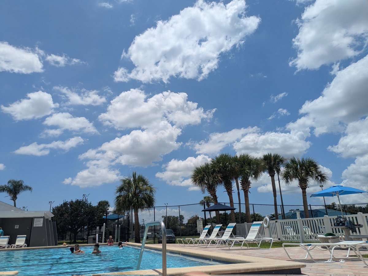 StephanieStarrC's tweet image. Happy Saturday!!
We are under a heat advisory and even the pool is warm. I can't see myself out here too much longer. It's only been an hour and I'm about to head back inside. Stay hydrated out there!
