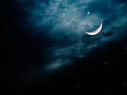 oasis97277547's tweet image. Shaamein..nishabdh..
Tanhayiyaan..beshabd
Intezaar aur kashmaksh...
