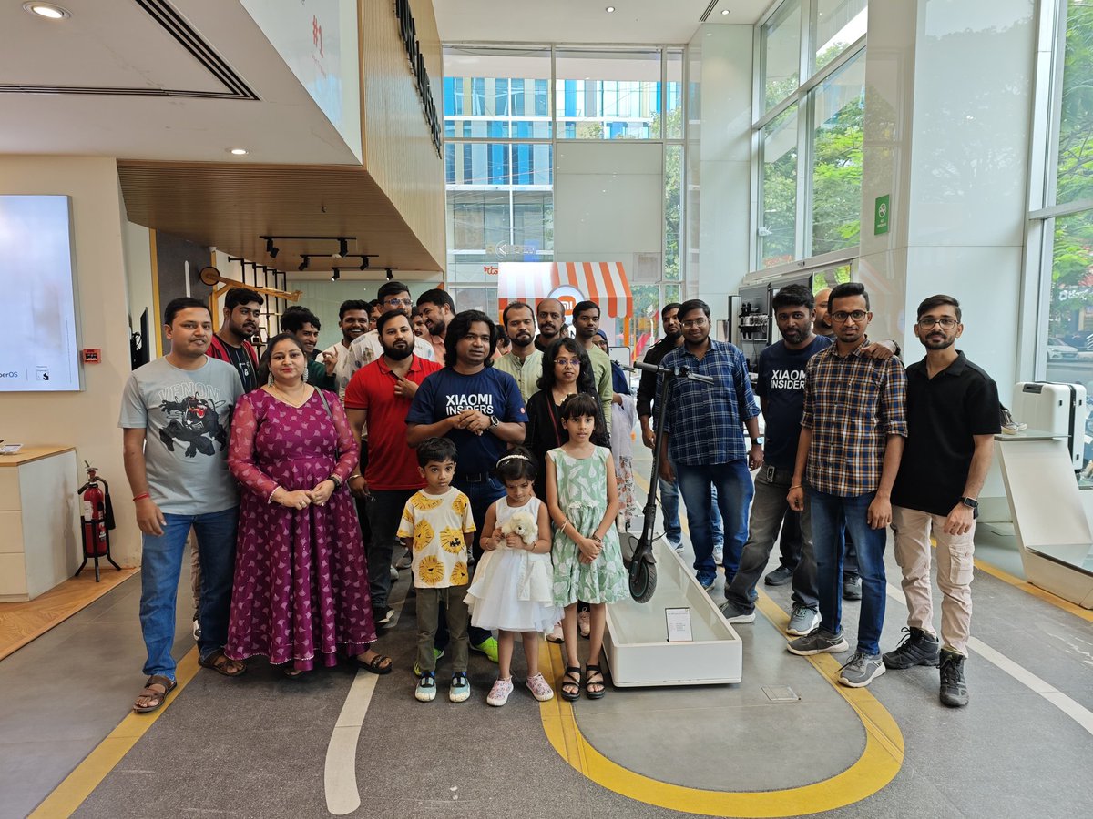 dsr1505's tweet image. Had an amazing time at the Xiaomi 11th Anniversary meetup! 🎉
Big thanks to @xiaomiindia, @pixelwithme &amp;amp; @sandeepsarma for an awesome event.
Loved meeting fellow fans! ❤️
#XiaomiAnniversary #XFC #XiaomiCommunityIndia
