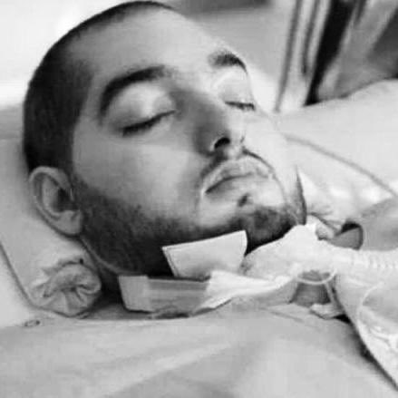 وفاة الأمير الوليد بن خالد بن طلال
رحمة الله تغشاه 

دعواتكم له بالرحمة والمغفرة 

#وفاة
#الامير
#الوليد_بن_خالد_بن_طلال