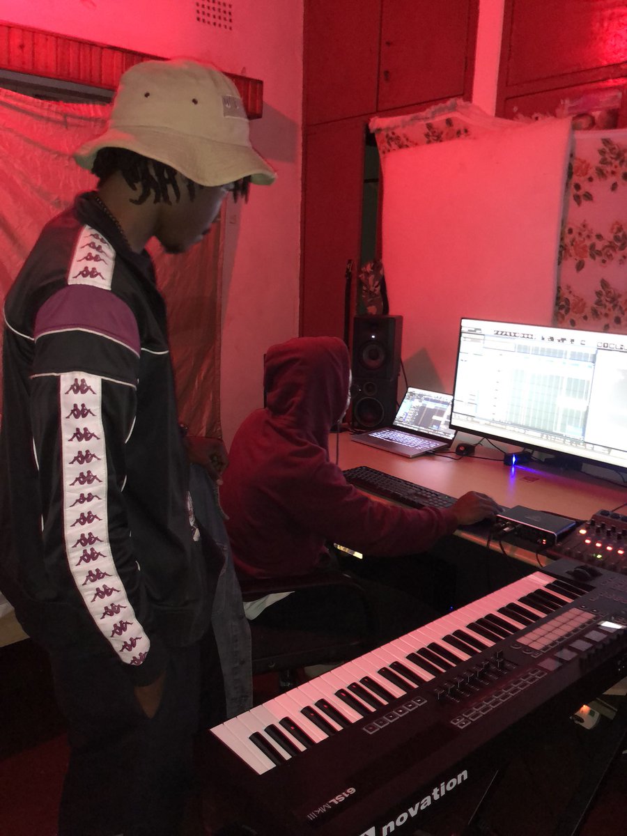 DoobieMvn420's tweet image. Utha kuyesa ngat Sizili mbali yako, Osadziwa kuti pa iwe akupangilapo chitsanzo, that you could go thru the most, and still make it out the jungle
Or
Go thru the most and still become King of the Jungle🦁💿
ampl.ink/nA3xq