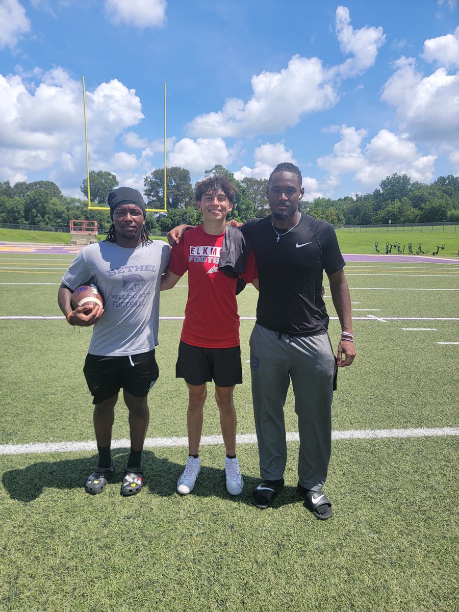 Justin Aikens🕷️ (@a3justin_) on Twitter photo Had a great day <a href="/BU_FootballTN/">Bethel University Football (TN)</a>
Thank you <a href="/Coach_Springer1/">Chris Springer</a> <a href="/Coach_PetersonB/">Bret Peterson</a> for the invite
<a href="/coach_jaylen2/">coach jaylen montague</a> Put me through some great work
Blessed for the opportunity they gave me
<a href="/coachrogersc/">Charles</a> <a href="/coach_schrenk/">Coach Schrenk</a> Had a great day <a href="/BU_FootballTN/">Bethel University Football (TN)</a>
Thank you <a href="/Coach_Springer1/">Chris Springer</a> <a href="/Coach_PetersonB/">Bret Peterson</a> for the invite
<a href="/coach_jaylen2/">coach jaylen montague</a> Put me through some great work
Blessed for the opportunity they gave me
<a href="/coachrogersc/">Charles</a> <a href="/coach_schrenk/">Coach Schrenk</a>