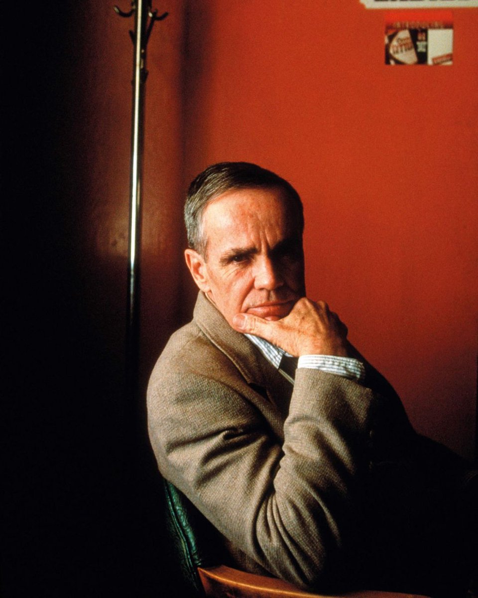 theblcklst's tweet image. “What’s the most you ever lost on a coin toss?” took on a whole new meaning on this day in 2005, with the publication of Cormac McCarthy’s NO COUNTRY FOR OLD MEN.
Which one of McCarthy’s novels is your favorite? What are you still dying to see adapted? Let us know below.