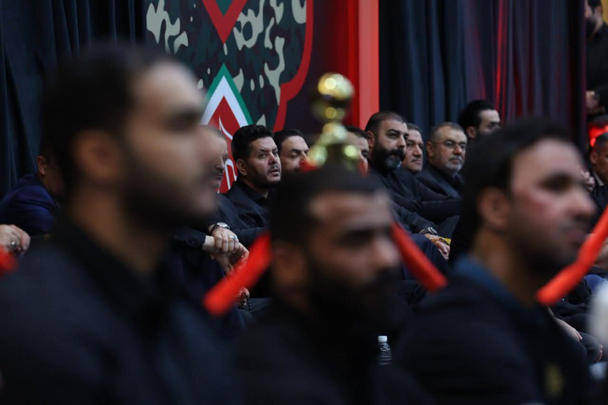 وَمَنْ يُعَظِّمْ شَعَائِرَ اللَّهِ فَإِنَّهَا مِنْ تَقْوَى الْقُلُوبِ

بحضور سماحة الاخ الأمين، الشيخ قيـ.ـس الخزعـ.ـليّ، احْيّت حركة عصـ.ـائب أهل الحــ.ـق، مجلس العزاء الحسينيّ المركزي السنوي في بغداد.
@DLayth2