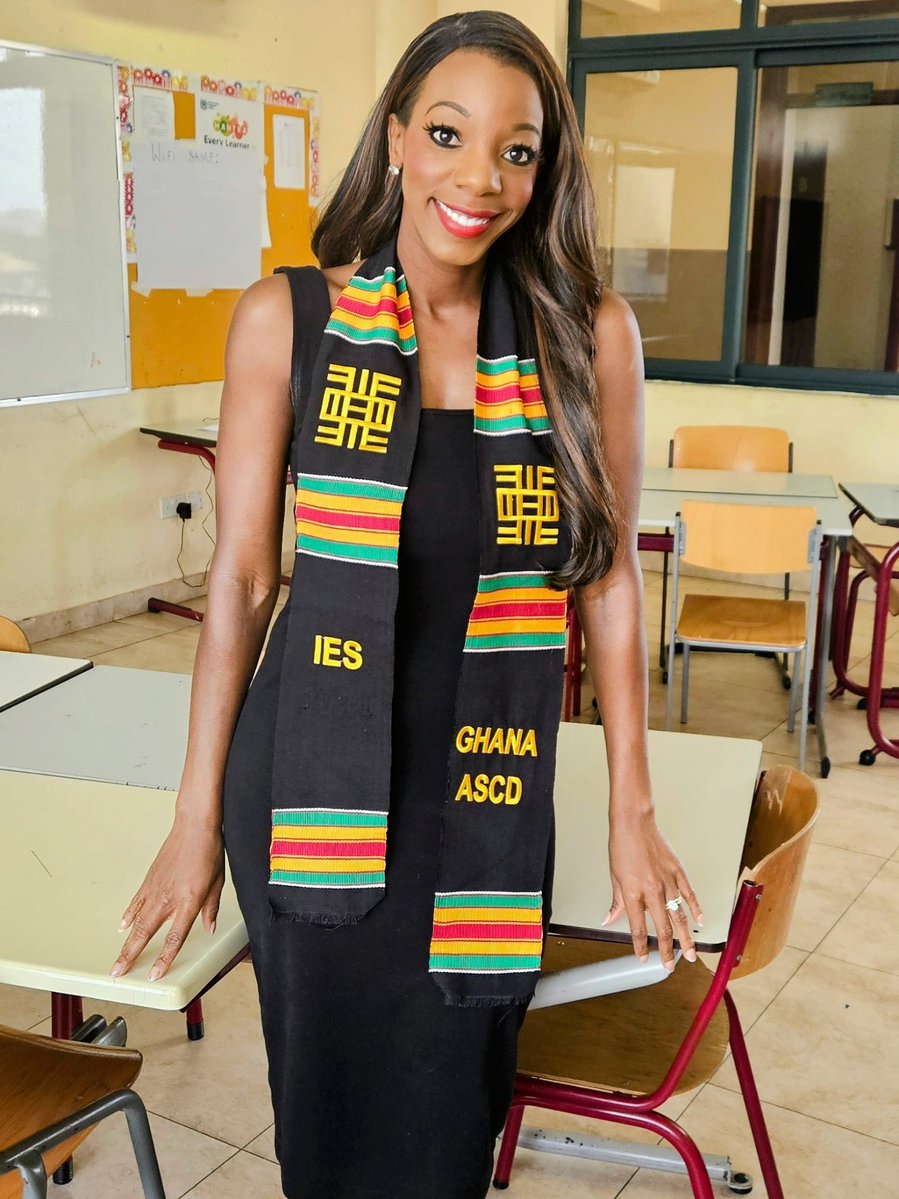 RachelEdohoEket's tweet image. Thousands of miles apart, yet we're all interconnected! Listening to educators in Ghana reminded me we all want a high quality & joyful education for every child.
The future is bright thanks to passionate educators all around the world! ❤️
@ASCD @ISTEofficial @ISTEcommunity
