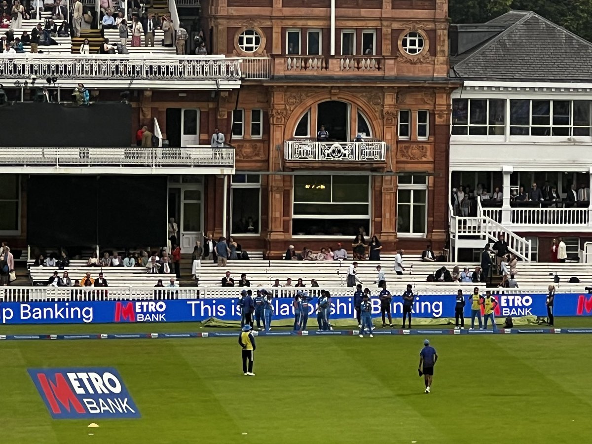 aditya_c19's tweet photo. Play to resume at 7pm local time. Reduced to 24 overs. Revised target for England is 115. #ENGvIND https://t.co/JBMA4gFuM0