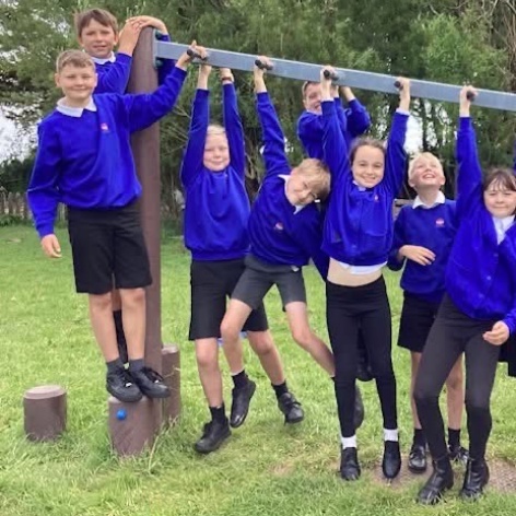 athenalearning_'s tweet image. Congratulations to Yr 6 pupils at Egloskerry (82%) &amp;amp; Altarnun (64%) for beating the national SATs average! With 36% achieving greater depth in reading &amp;amp; 91% reaching expected maths at Egloskerry, the results reflect ambition, care &amp;amp; responsibility #SATsSuccess #AthenaExcellence