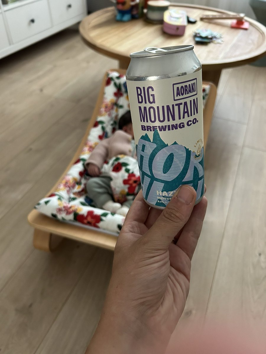 Welcome to the world baby Joey, cheers to that! ✌🏻❤️