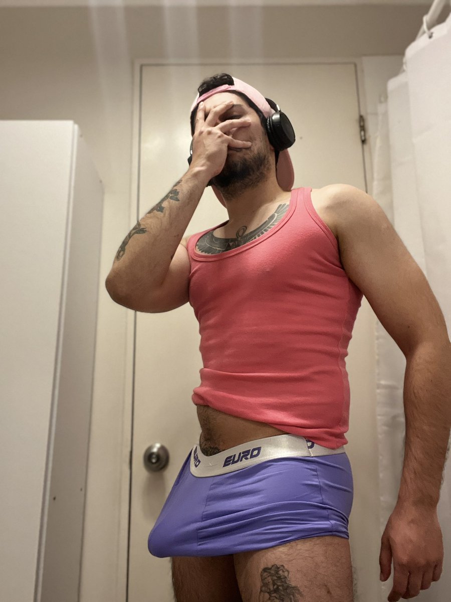 sonofaprodhit3's tweet photo. Es que después de entrenar uno queda 🥵🥵🔥😈 https://t.co/WrqS7fq1tI
