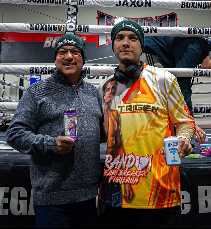 Make no mistake about it, Brandon Figueroa is #LockdIn
Who is the guy on the left? 
#Throwback