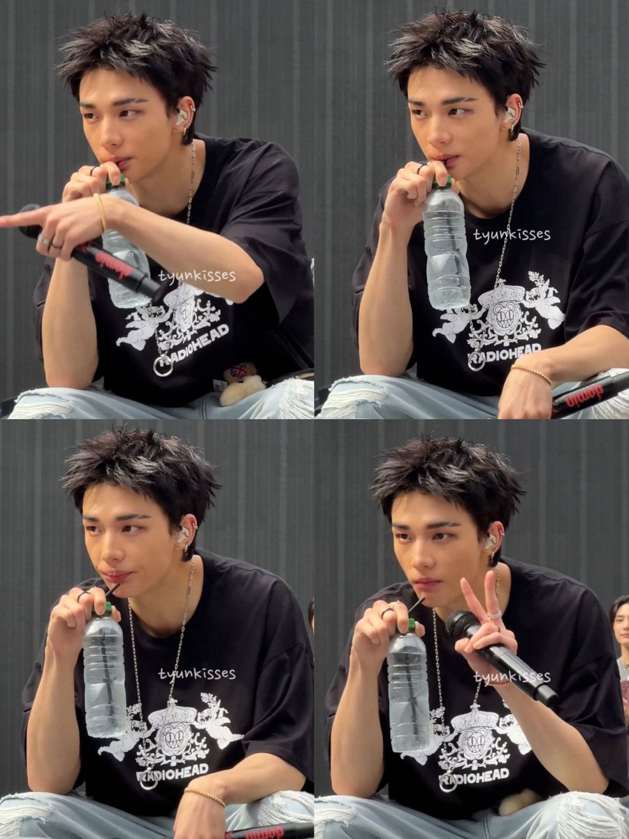 hyunjin is so insanely handsome