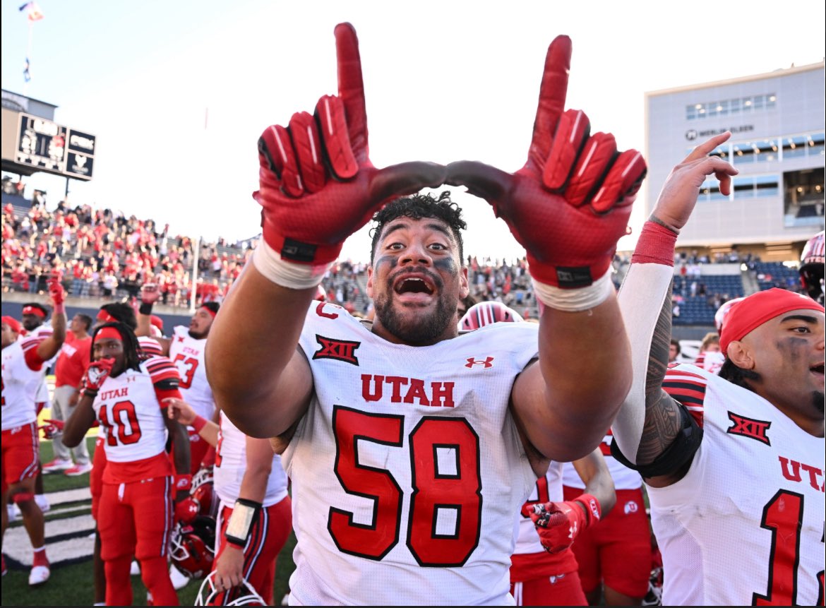 Blessed to receive a offer From the University of Utah!! Thank you!! <a href="/Utah_Football/">Utah Football</a> <a href="/OJW_Scouting/">PrepRedzone Oliver</a> <a href="/adamgorney/">Adam Gorney</a> <a href="/STARSMP1/">Coach Oye Jr.</a> <a href="/GregSmithRivals/">Greg Smith</a> <a href="/AllenTrieu/">Allen Trieu</a> <a href="/TheUCReport/">Billy Tucker</a> <a href="/SWiltfong_/">Steve Wiltfong</a> <a href="/ChadSimmons_/">ChadSimmons</a>