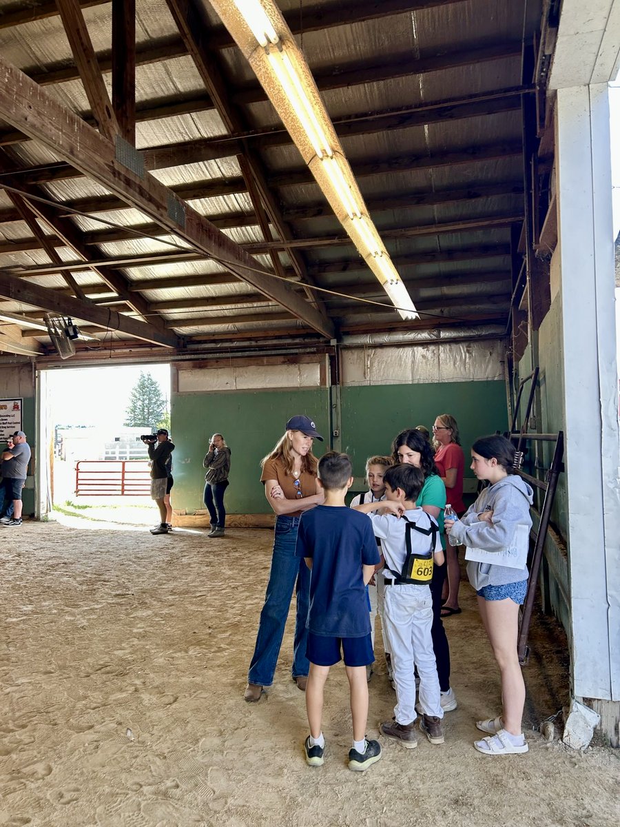 RebeccaforWI's tweet image. Grateful to spend time at the La Crosse County Interstate Fair yesterday talking with bright, young 4-H exhibitors. Their hard work and deep connection to agriculture remind us why we must keep fighting for strong family farms, youth programs, and investment in rural Wisconsin.