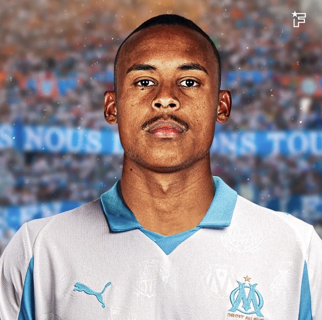 🚨🔵⚪️🇧🇷 #Ligue1 |

🔐 Accord quasiment trouvé entre l'OM et Feyenoord Rotterdam pour le transfert de Paixão 

💰 35M€ bonus compris 

✍️ Contrat jusqu'en juin 2️⃣0️⃣3️⃣0️⃣

Avec. <a href="/sebnonda/">Sébastien Denis</a>