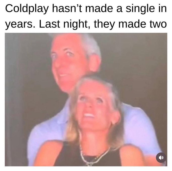 hfp91's tweet image. Via @HumansNoContext
#Coldplay #ColdplayConcert #ColdplayBoston