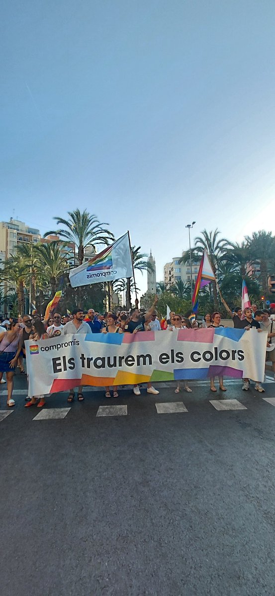 CompromisALC's tweet image. 🏳️‍🌈🏳️‍⚧️ #OrgullAlacant 2025

✊️ Eixim als carrers d&apos;Alacant per reivindicar els drets i la igualtat de totes les persones LGTBIQ+, especialment davant de les retallades en lleis i serveis de l&apos;actual govern ultra del PP i VOX 

Des de Compromís #ElsTrauremElsColors !
