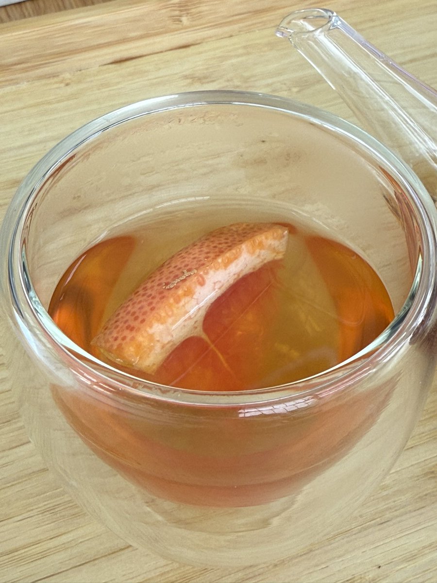 I’ve discovered that a wedge of grapefruit in my chai is yummy.