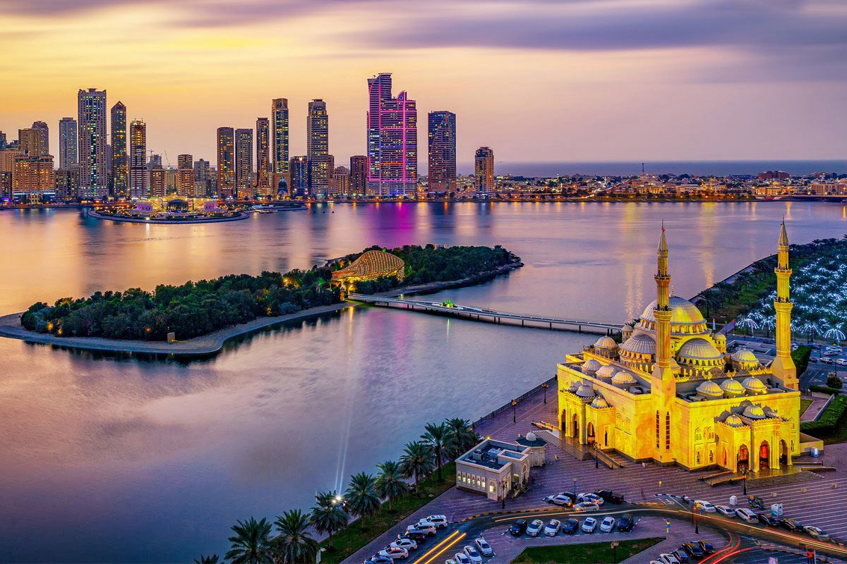 kh3lij_Arabi's tweet image. دولة الإمارات الوجهة الأولى عالميًا للأفراد ذوي الملاءة المالية العالية 🇦🇪
عدد المليونيرات المتوقع انتقالهم إلى الإمارات في 2025 حوالي 9800 مليونير
ثروتهم الإجمالية القابلة للاستثمار تقدر بـ63 مليار دولار.
عوامل الجذب:
الاستقرار، بنية تحتية متطورة، جودة حياة عالية.