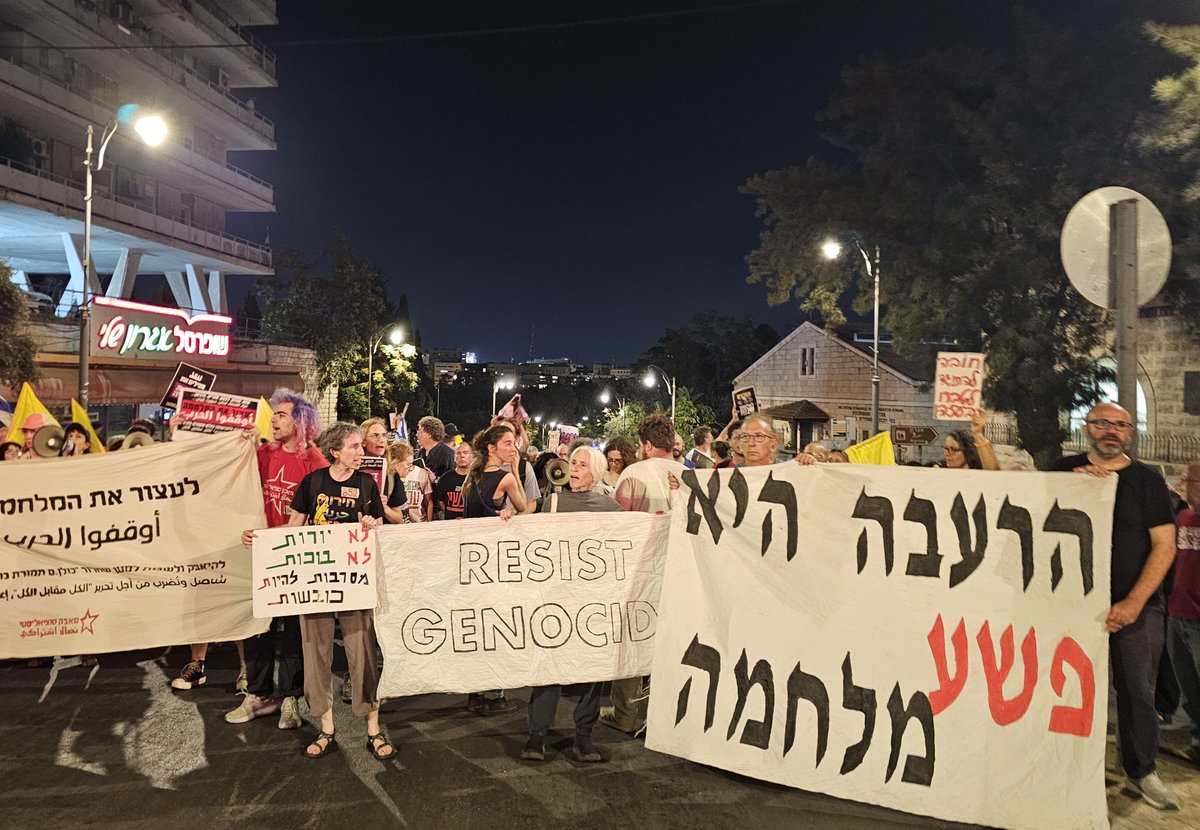 againstwarvoice's tweet image. Protest against the genocide now in Jerusalem. Sign reading "Starvation is a war crime"