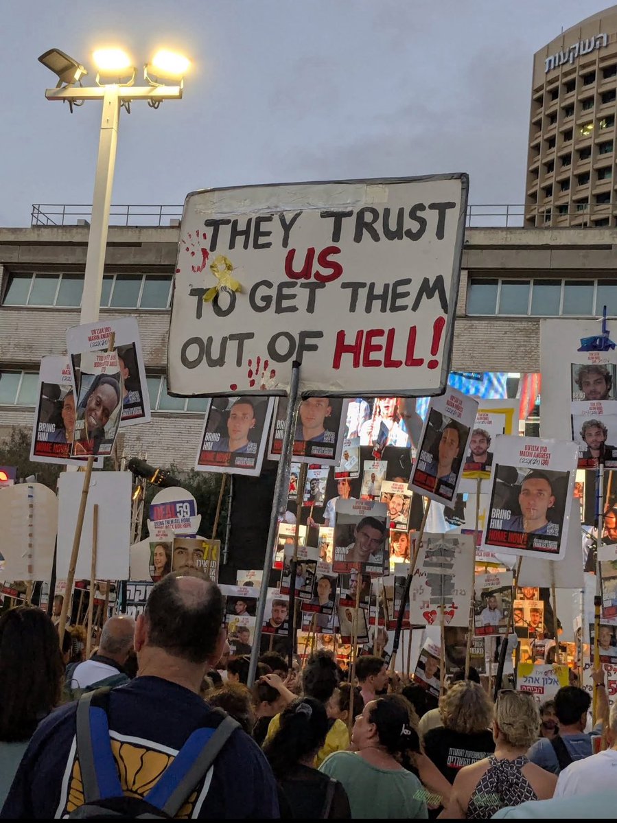 652 days since October 7, 6 months since the last hostage release, 50 hostages remain in the hands of Hamas in Gaza. Netanyahu continues to drag his feet for political reasons but for the hostages time is running out. Netanyahu, ENOUGH w/your cynical games #BringThemAllHomeNOW 🎗️