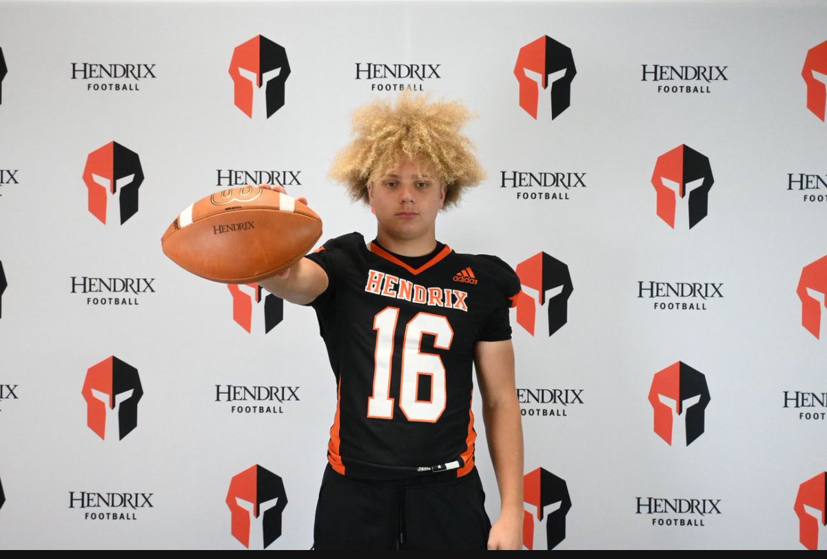 TreyLawrence09's tweet image. After a great visit and conversation with coach @RussHeidiSLC , I am blessed to receive an official offer from Hendrix🗡️!! @HendrixFootball @SwickONE8 @CollinsHillFB @CoachBeck56 @SCOOBZILLA730 @SpeedyGermana @RecruitGeorgia @MaxPreps @gwinncorecruits